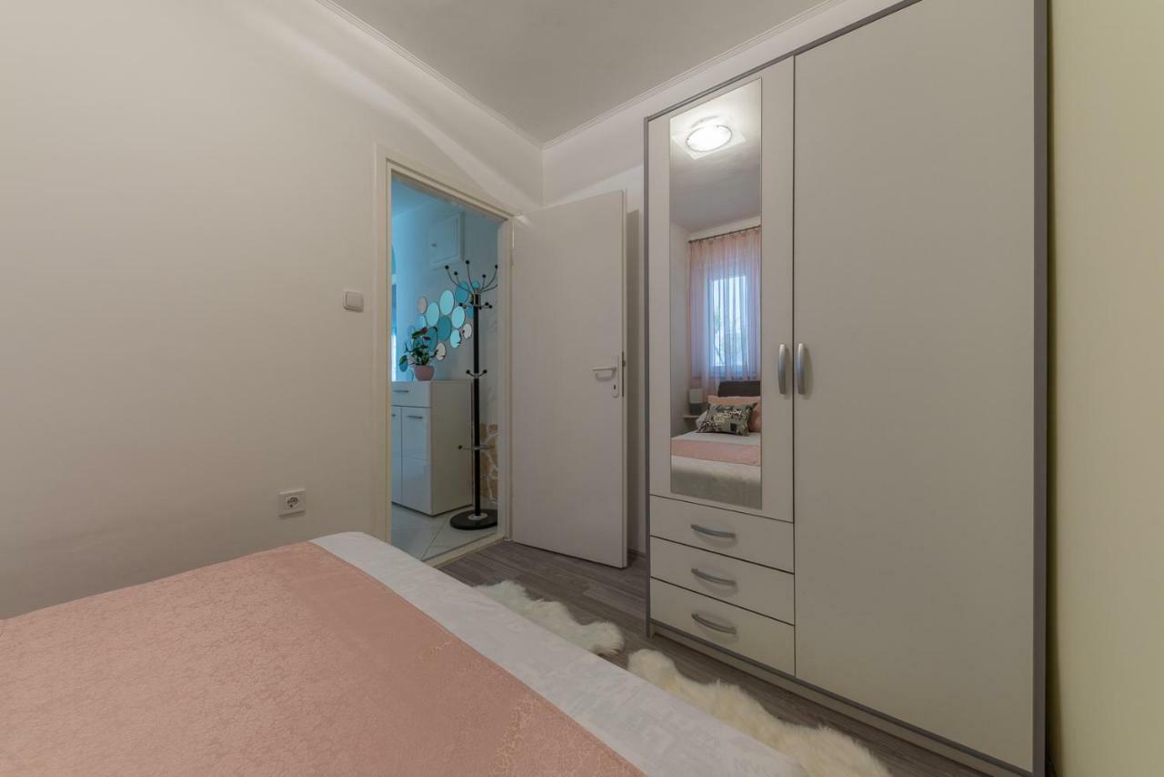 Apartment Danijela II Šibenik Exterior foto