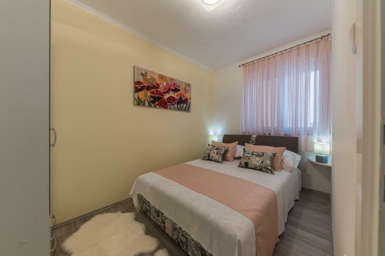 Apartment Danijela II Šibenik Exterior foto